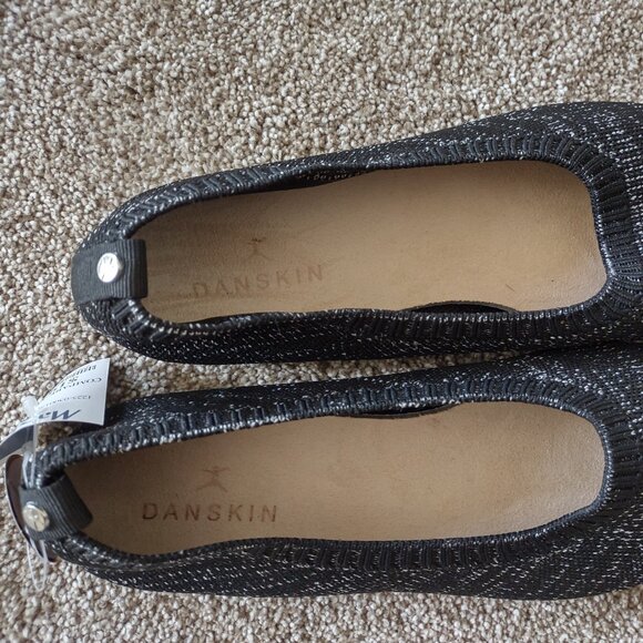 Danskin Rejuvenate Luxe Memory Foam Vegan Shoes 8 - Picture 4 of 5